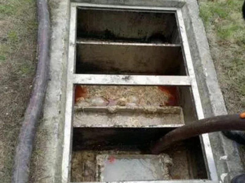 萨嘎隔油池清理